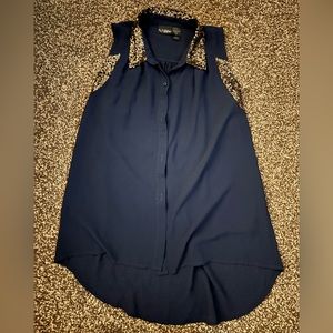 Daytrip Button Up Tank Size Medium